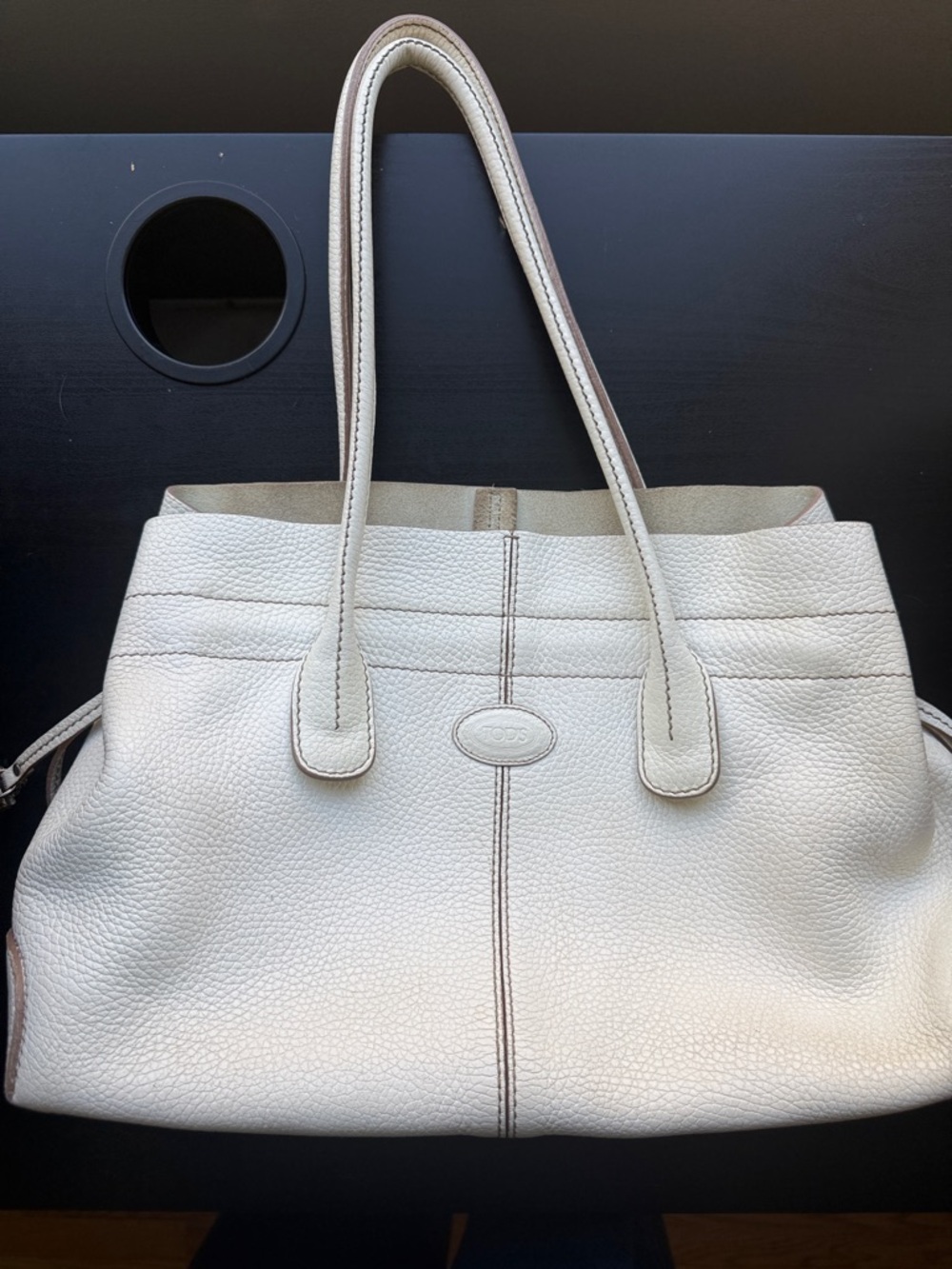 TOD'S Cream-White Pebbled Leather Tote with Top Handles - Picture 4 of 17